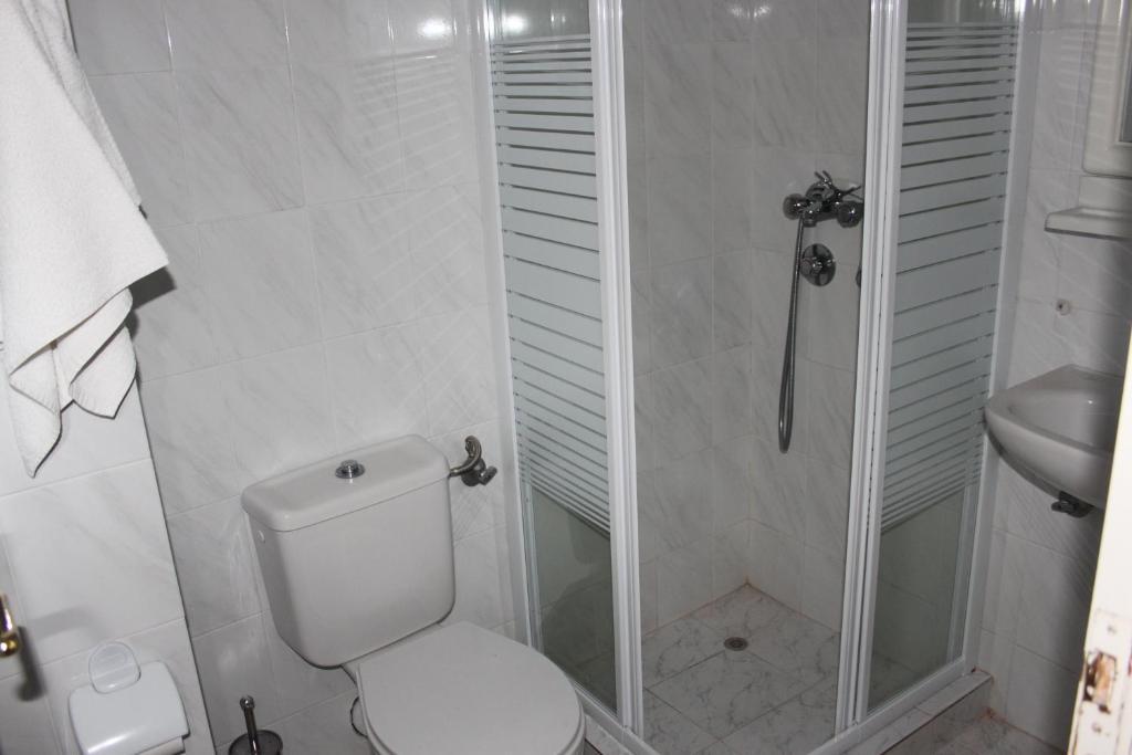 123 Armonia Studios Loutra Edipsou  Luaran gambar